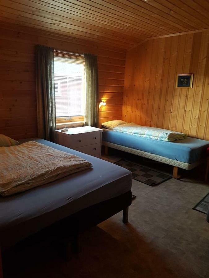 Lyngsalpan Cruise Lodge - Rodtinden Nord-Lenangen Luaran gambar